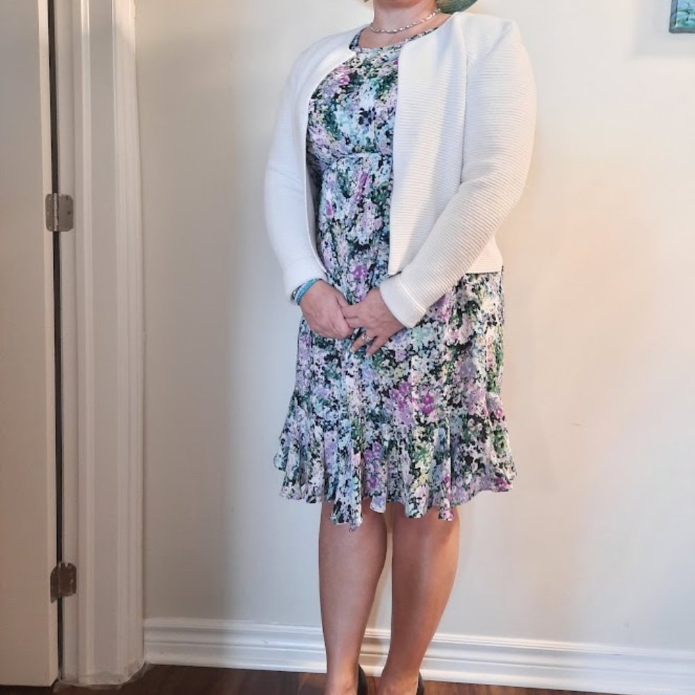 Emma & Michelle~ Beautiful Floral Dress Size XL